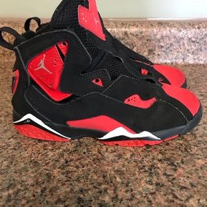 Jordan’s boys size 11c